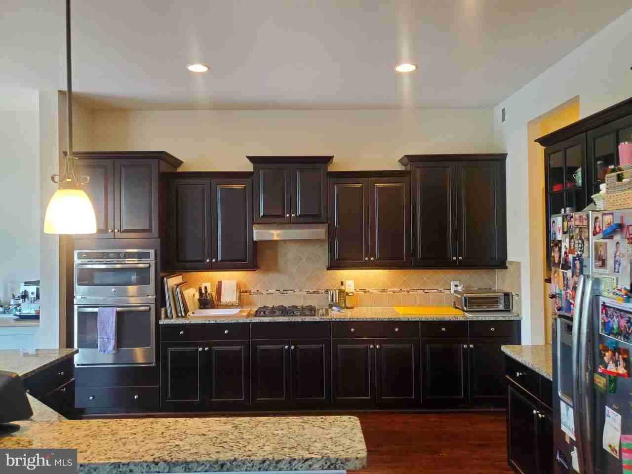 20950 Ashburn Heights Dr - Photo 2 of 37