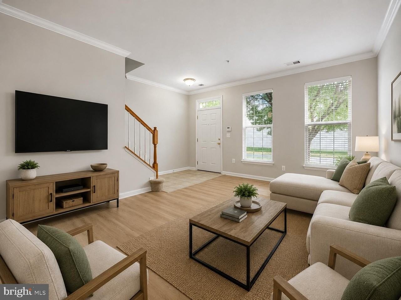 15555 John Diskin Cir - Photo 5 of 30