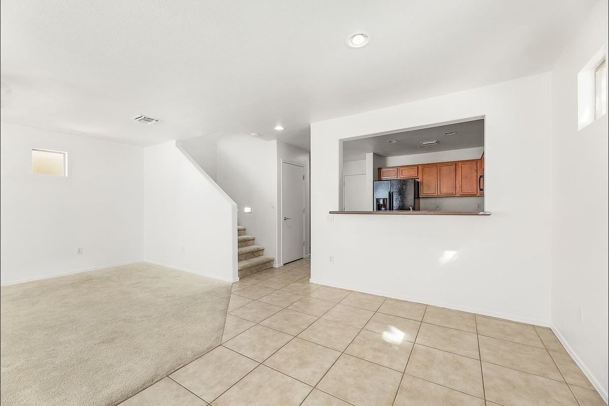 10560 E Pleasant Pasture Dr - Photo 6 of 21