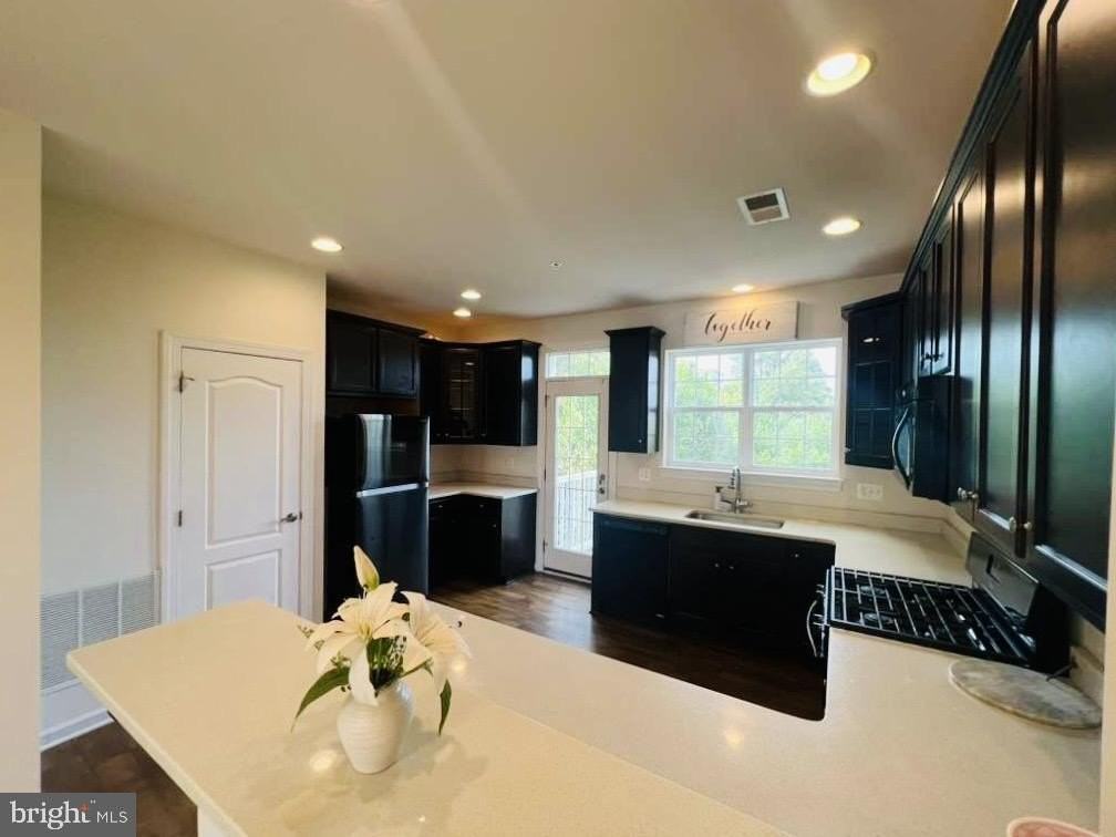 7440 Riding Meadow Way - Photo 2 of 24