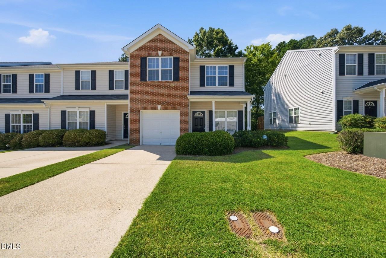 3527 Londonville Ln - Photo 2 of 45