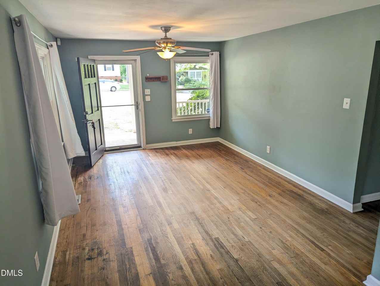 2325 Glascock St - Photo 3 of 12