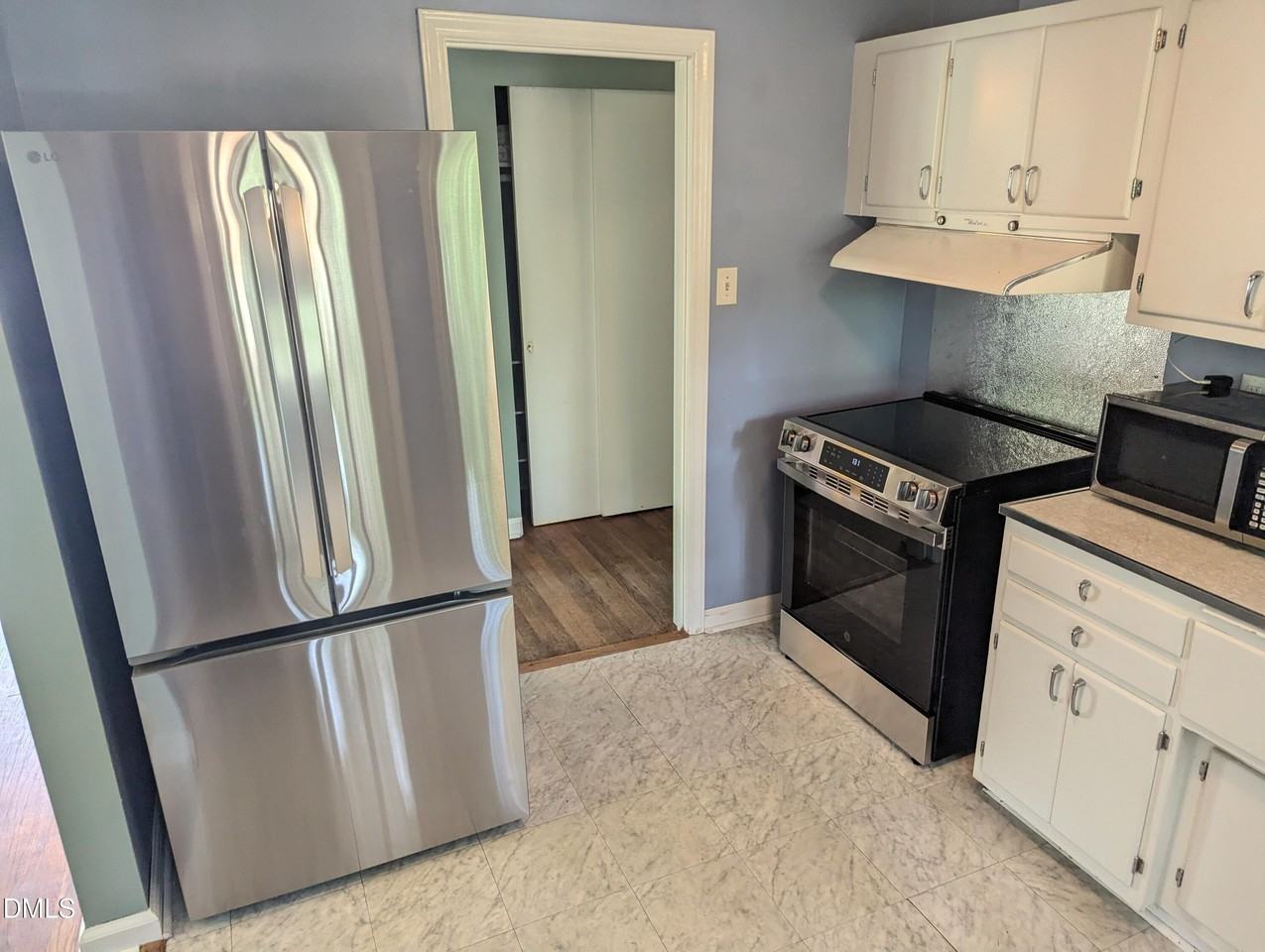 2325 Glascock St - Photo 5 of 12