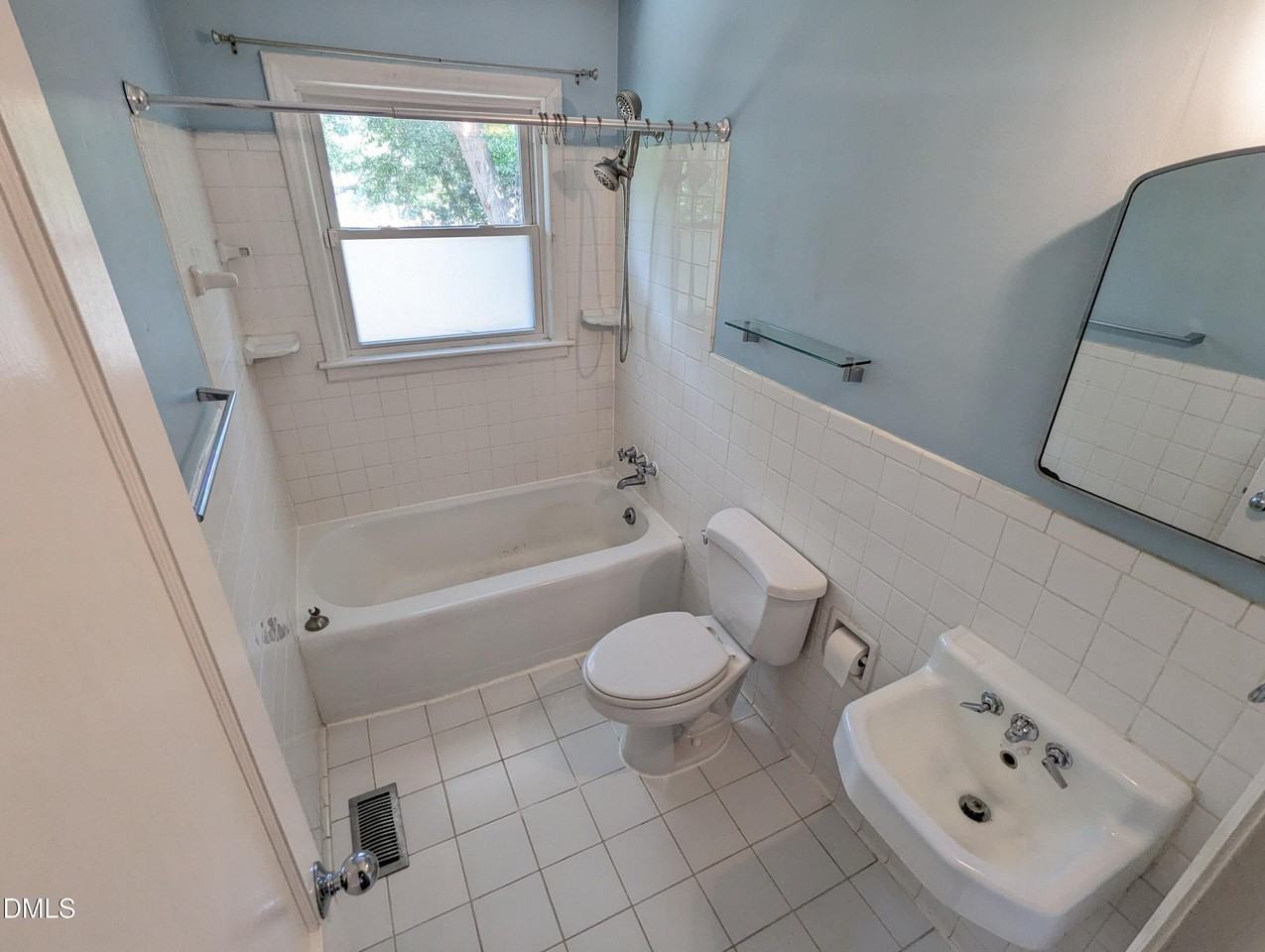 2325 Glascock St - Photo 6 of 12