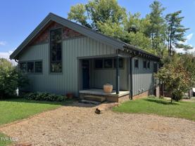 203 W College St - Photo 1 of 1