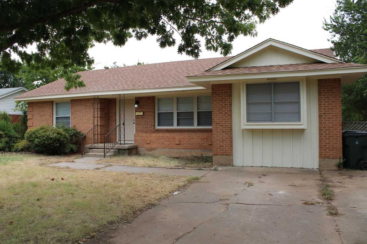 4305 Randel Dr - Photo 2 of 29