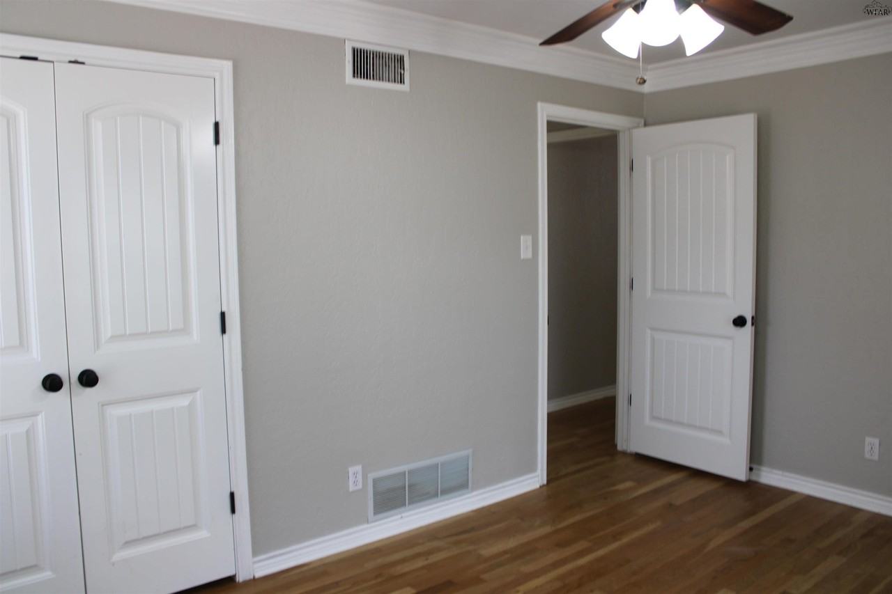 4305 Randel Dr - Photo 7 of 29
