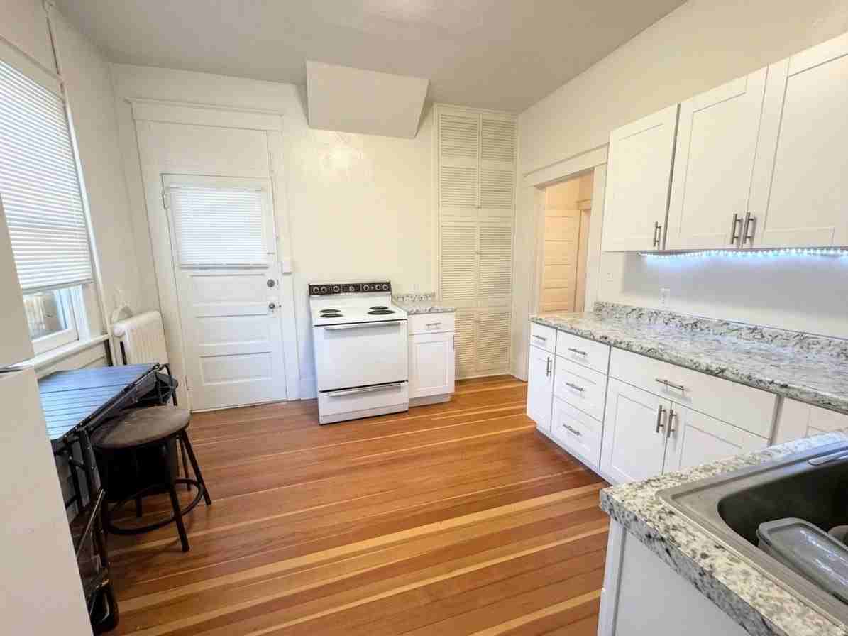145 W 200 S - Photo 2 of 13