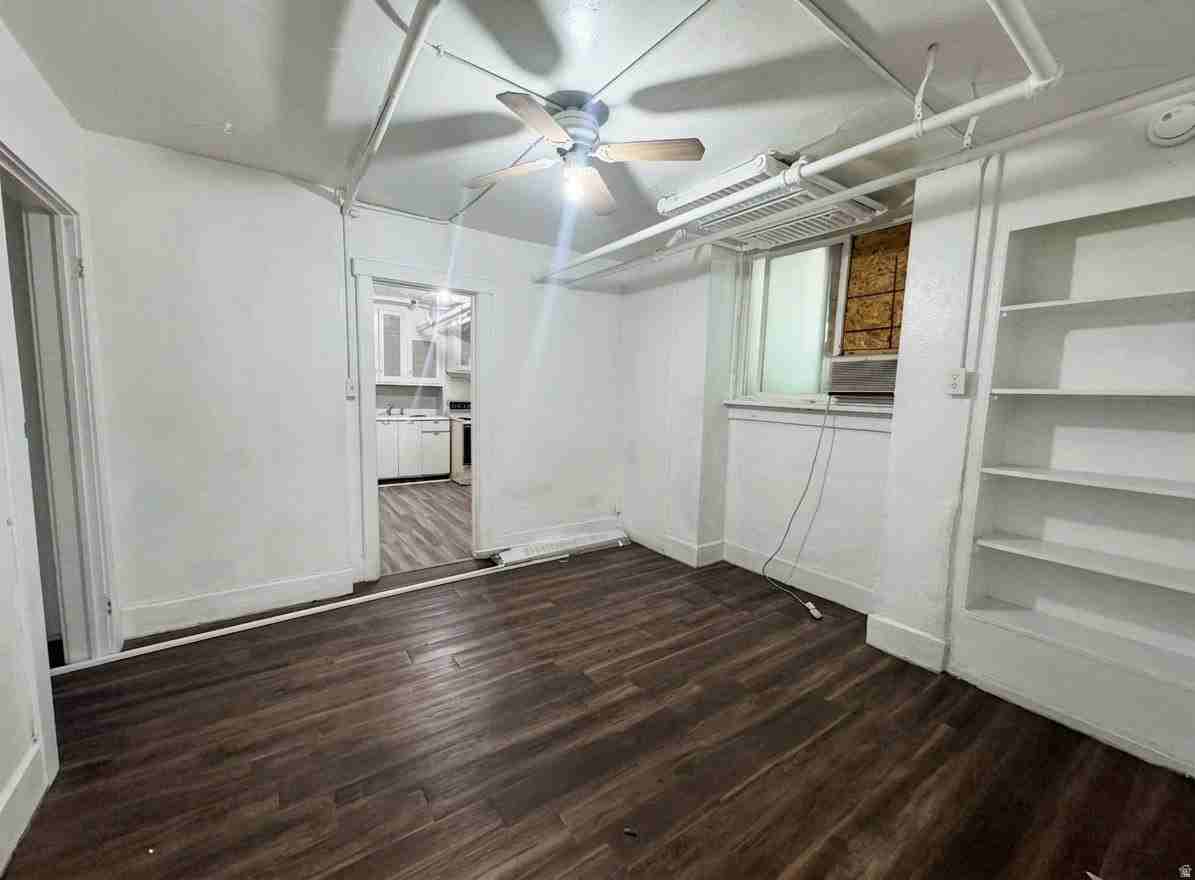 745 N University Ave #C - Photo 5 of 10
