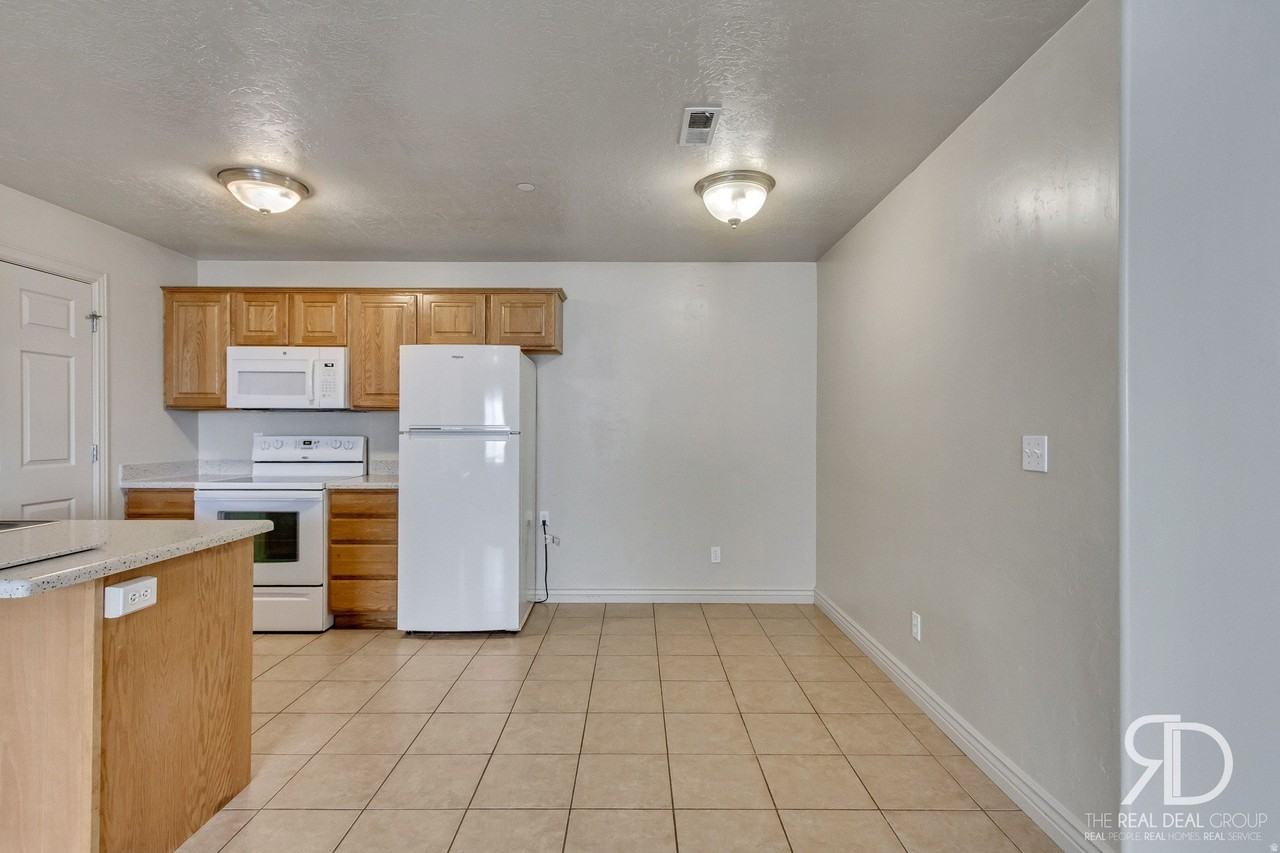 580 S Center St #7 - Photo 5 of 15