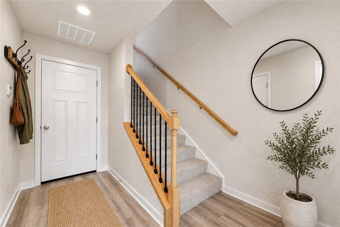 522 Cooper St - Photo 3 of 49