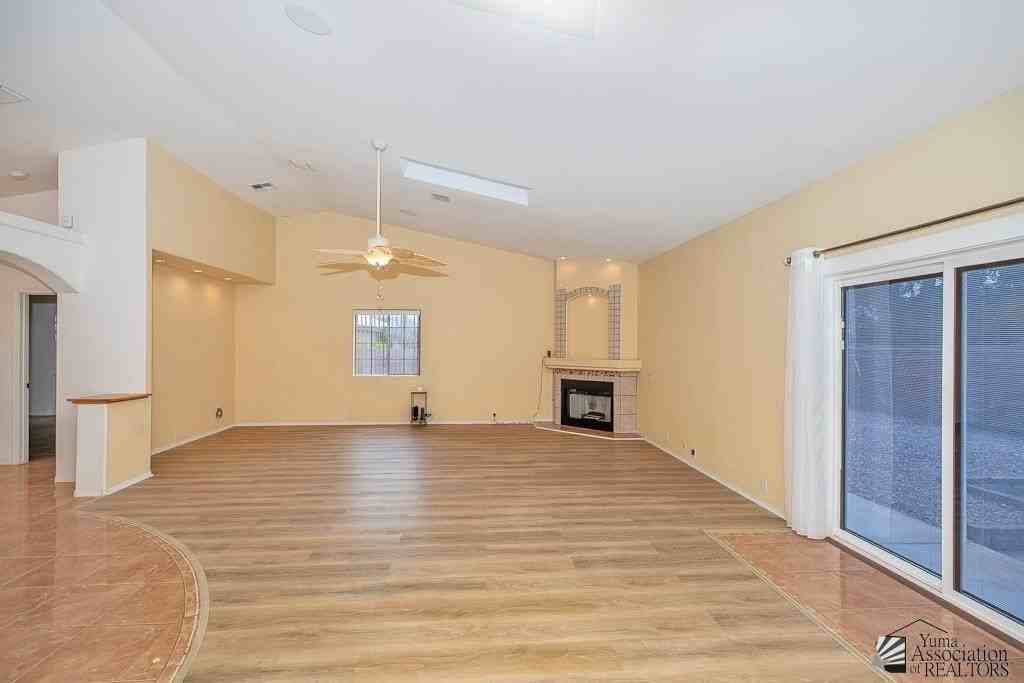 14710 S Blanco Ave - Photo 6 of 26