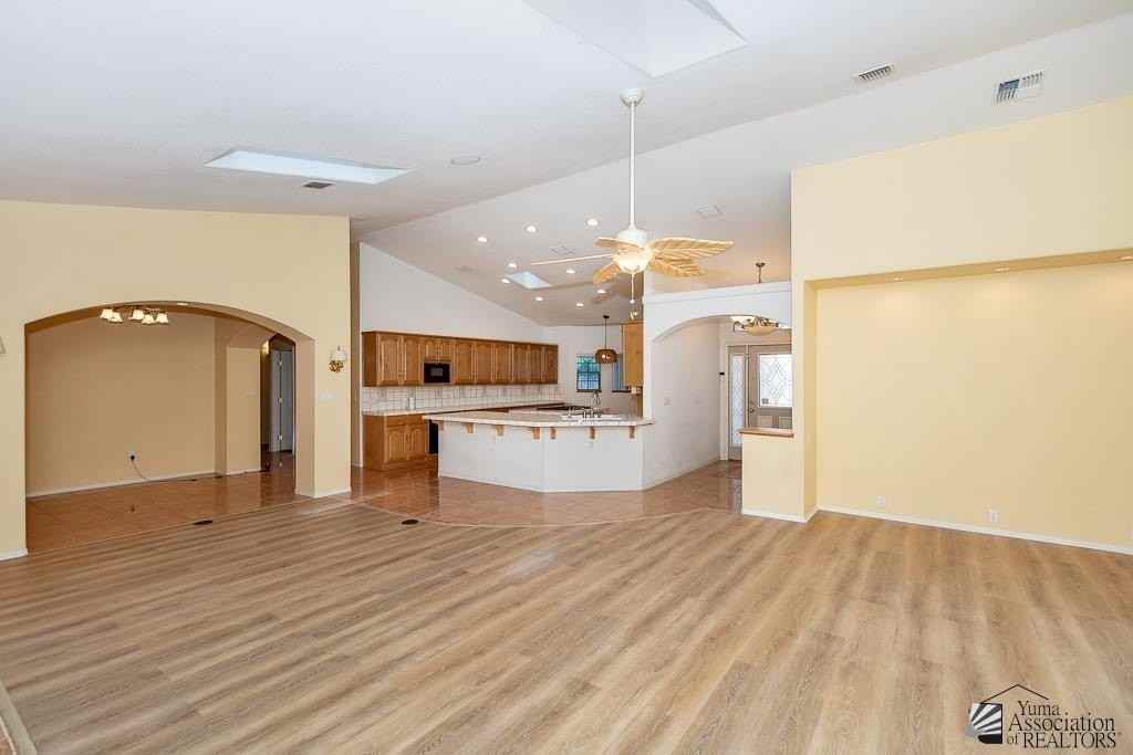 14710 S Blanco Ave - Photo 7 of 26