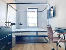 Private Bedroom in 4 Bedroom/1 Bathroom Home - Photo 1 of 1