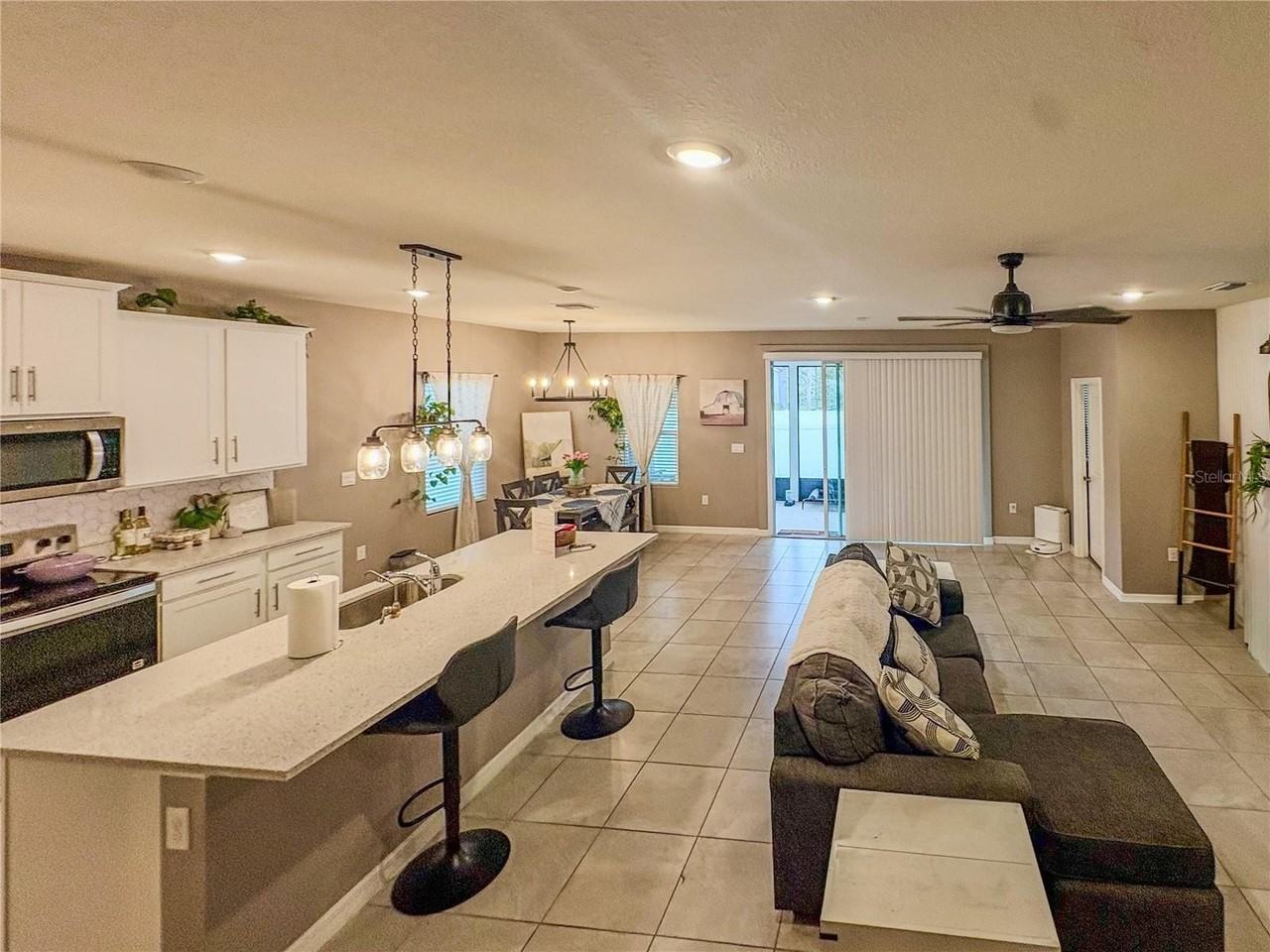 17940 Nw 173rd Rd - Photo 3 of 11