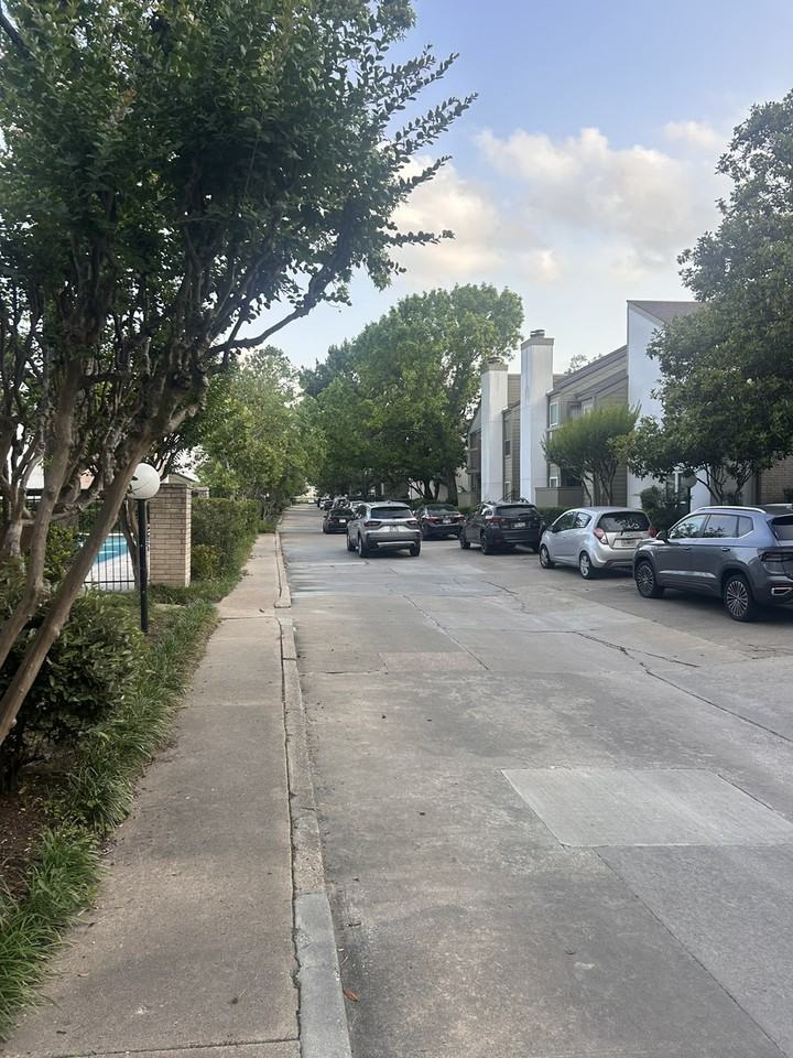 Westpark Dr - Photo 3 of 16