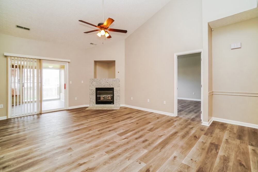 1139 Chaser St - Photo 4 of 16