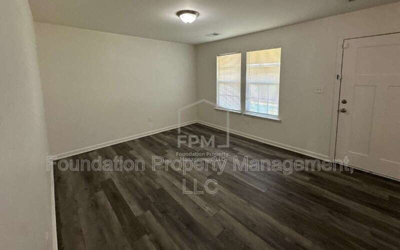 2966 Watson St - Photo 7 of 18