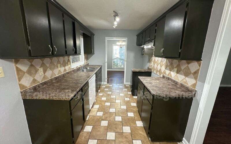 5369 Scottsdale Ave - Photo 3 of 25