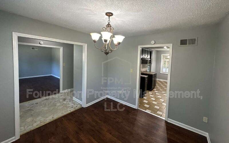 5369 Scottsdale Ave - Photo 6 of 25