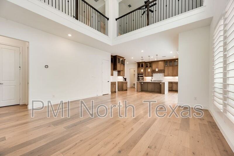 3380 Betony St - Photo 5 of 23