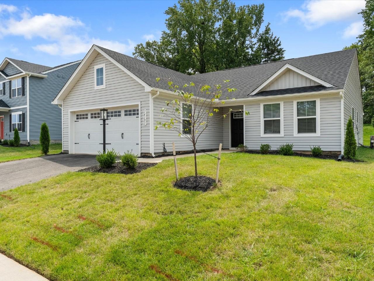 16131 Wildflower Place - Photo 3 of 35