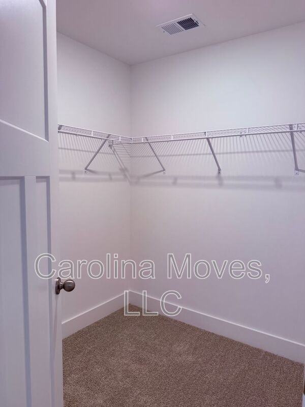 508 Round Rock Way - Photo 5 of 26