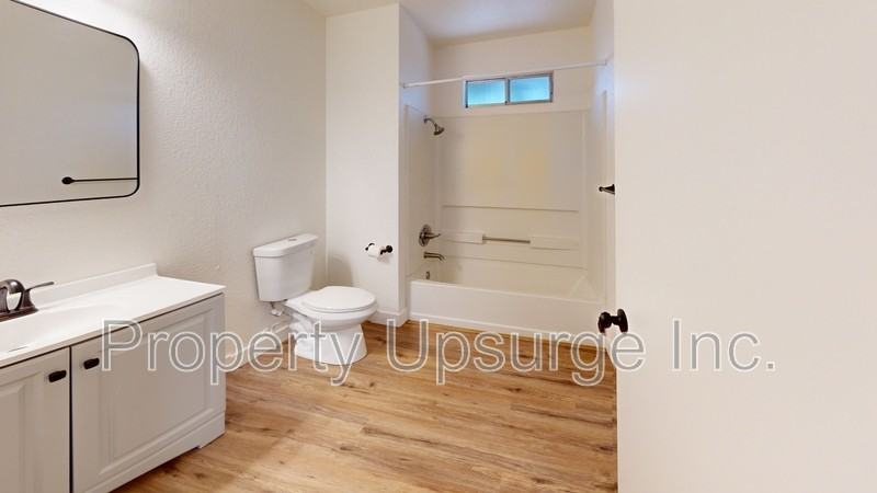 3141 Churn Creek Rd - Photo 3 of 14