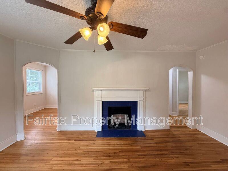506 E Club Blvd - Photo 3 of 8