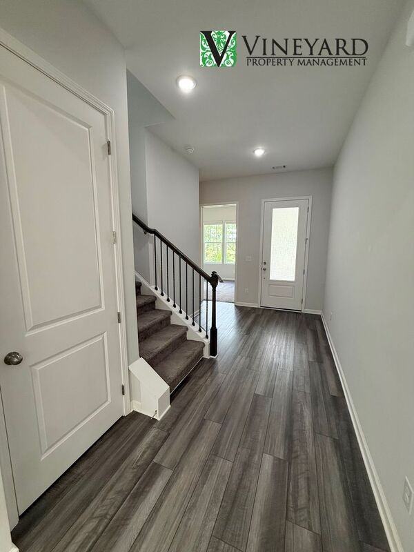 265 Birchwood Row - Photo 5 of 44