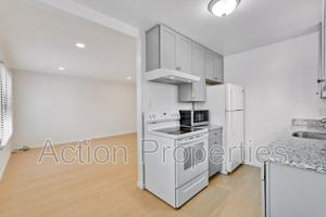 featured image of 709 6th Ave