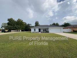 featured image of 1677 Ne 161st Pl