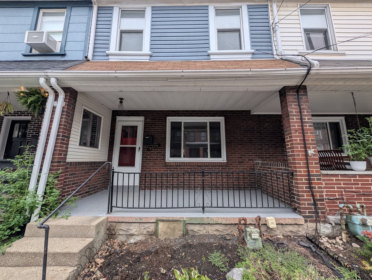 4213 Post St - Photo 2 of 19