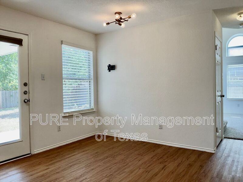 3123 Jazz St - Photo 7 of 28