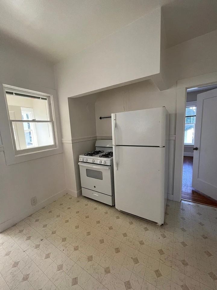 500 Templeton Ave #2 - Photo 2 of 17