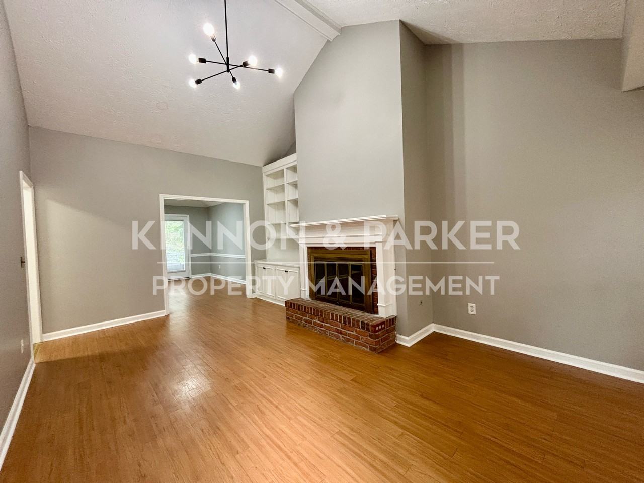 6 Maryland Ct #B - Photo 2 of 18