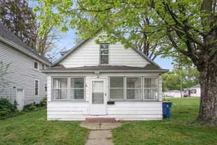 842 E 3rd St - Photo 1 of 1