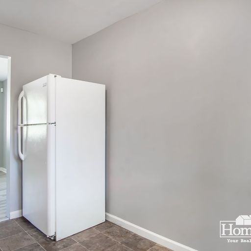 1642 N Elmer St - Photo 4 of 14