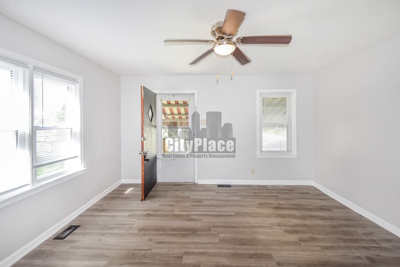 1525 N Colorado Ave - Photo 6 of 14