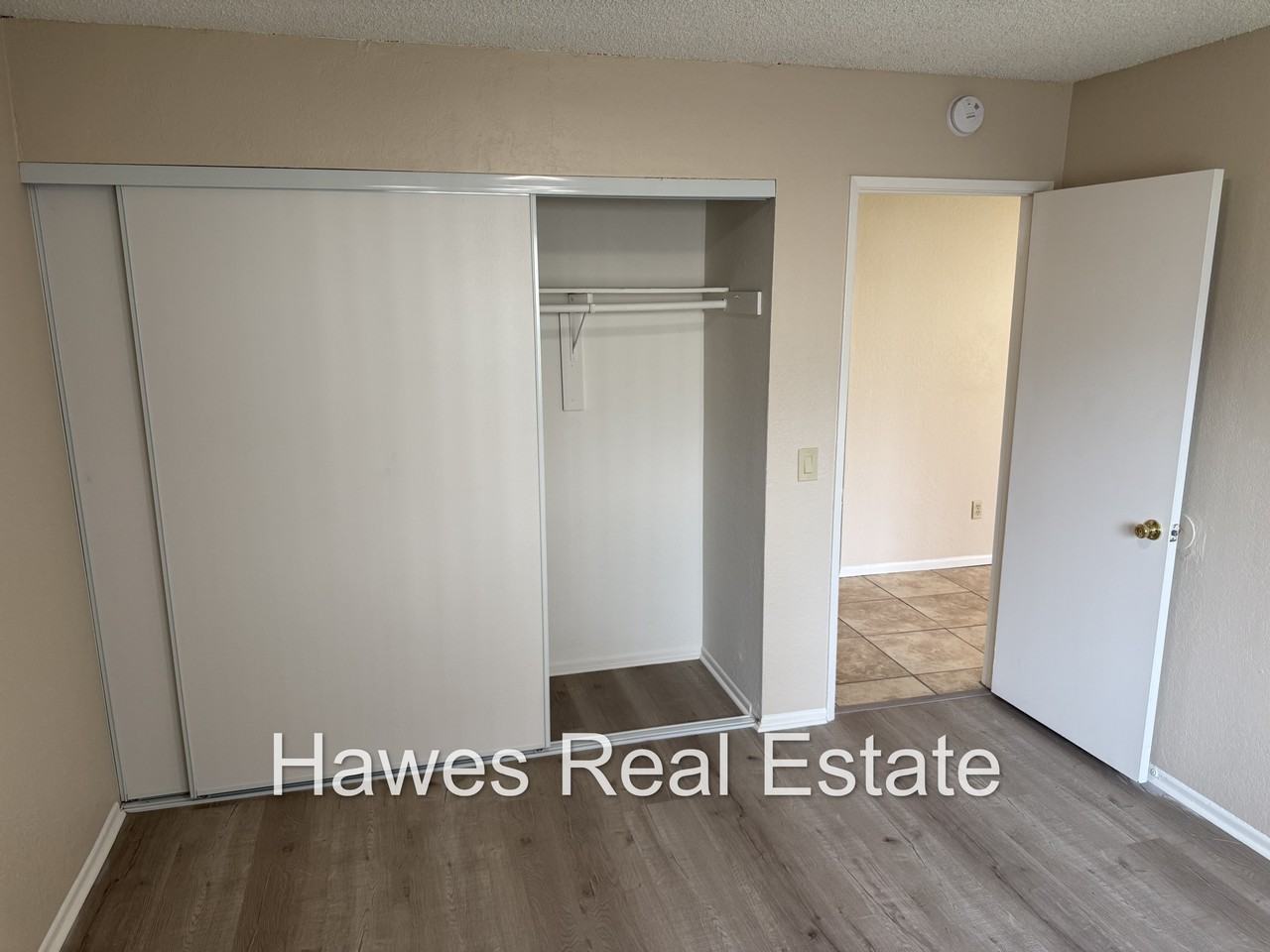 7411 Napa Ct - Photo 4 of 19