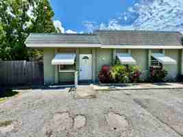 featured image of 865 Trotter Rd