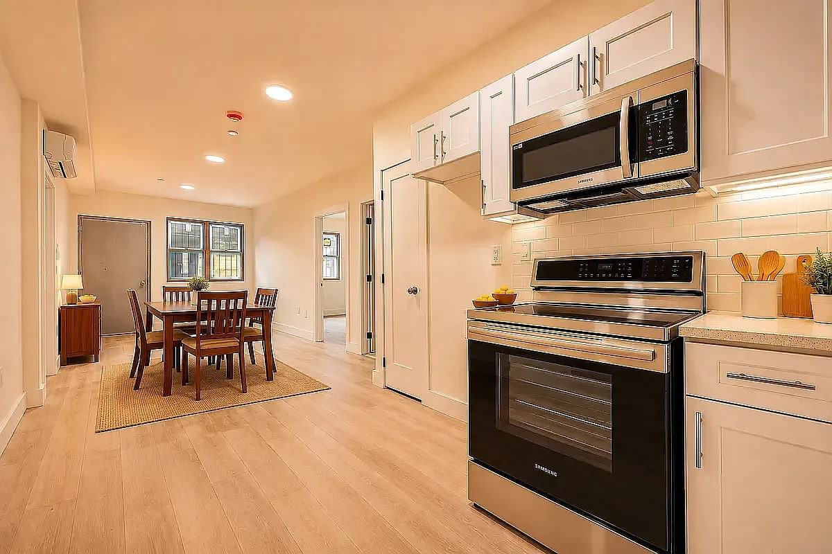 421 Warwick St #13E - Photo 4 of 4