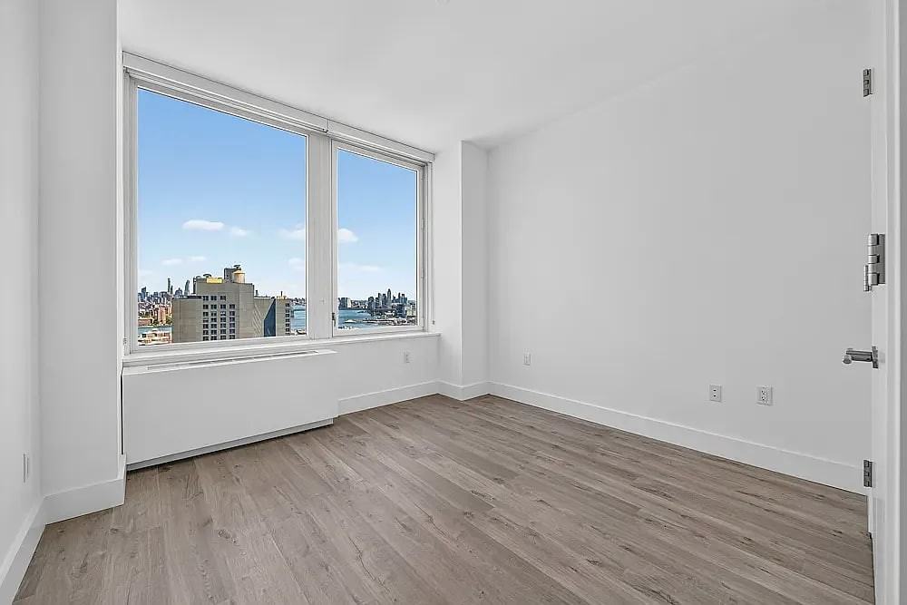 88 Fleet Pl #14A - Photo 2 of 4