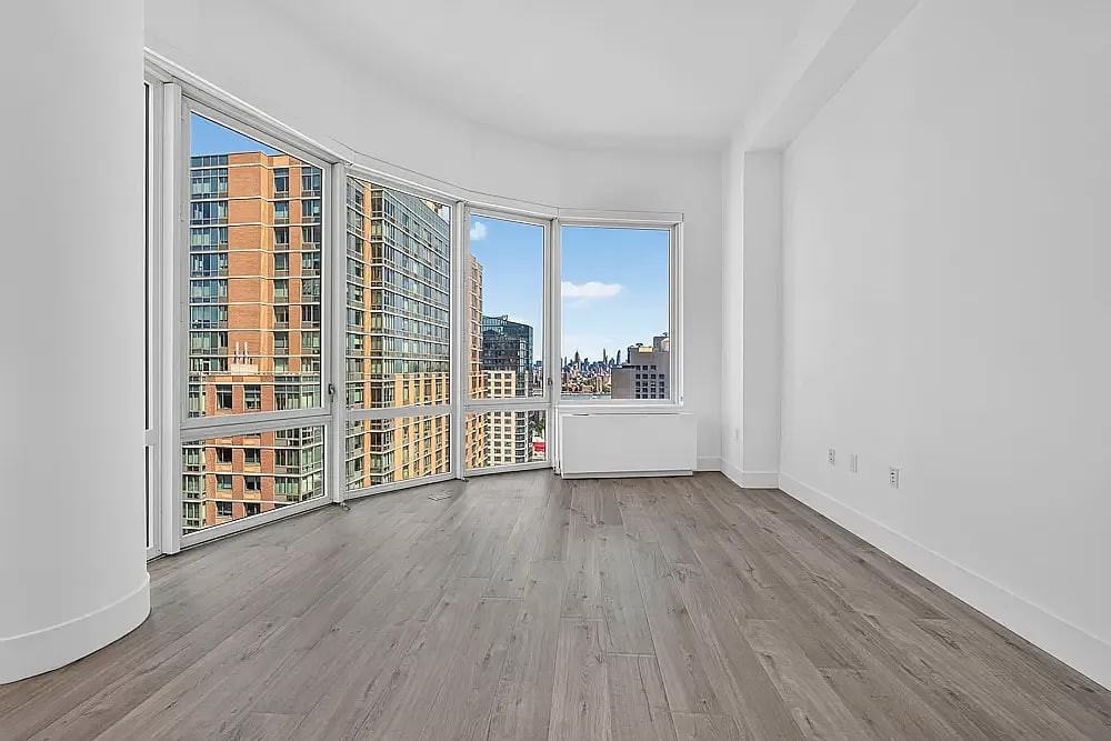 88 Fleet Pl #14A - Photo 4 of 4