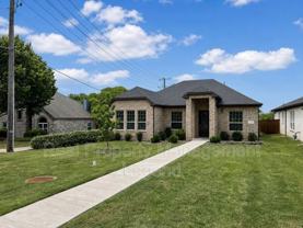 201 N W A Allen Blvd - Photo 1 of 1