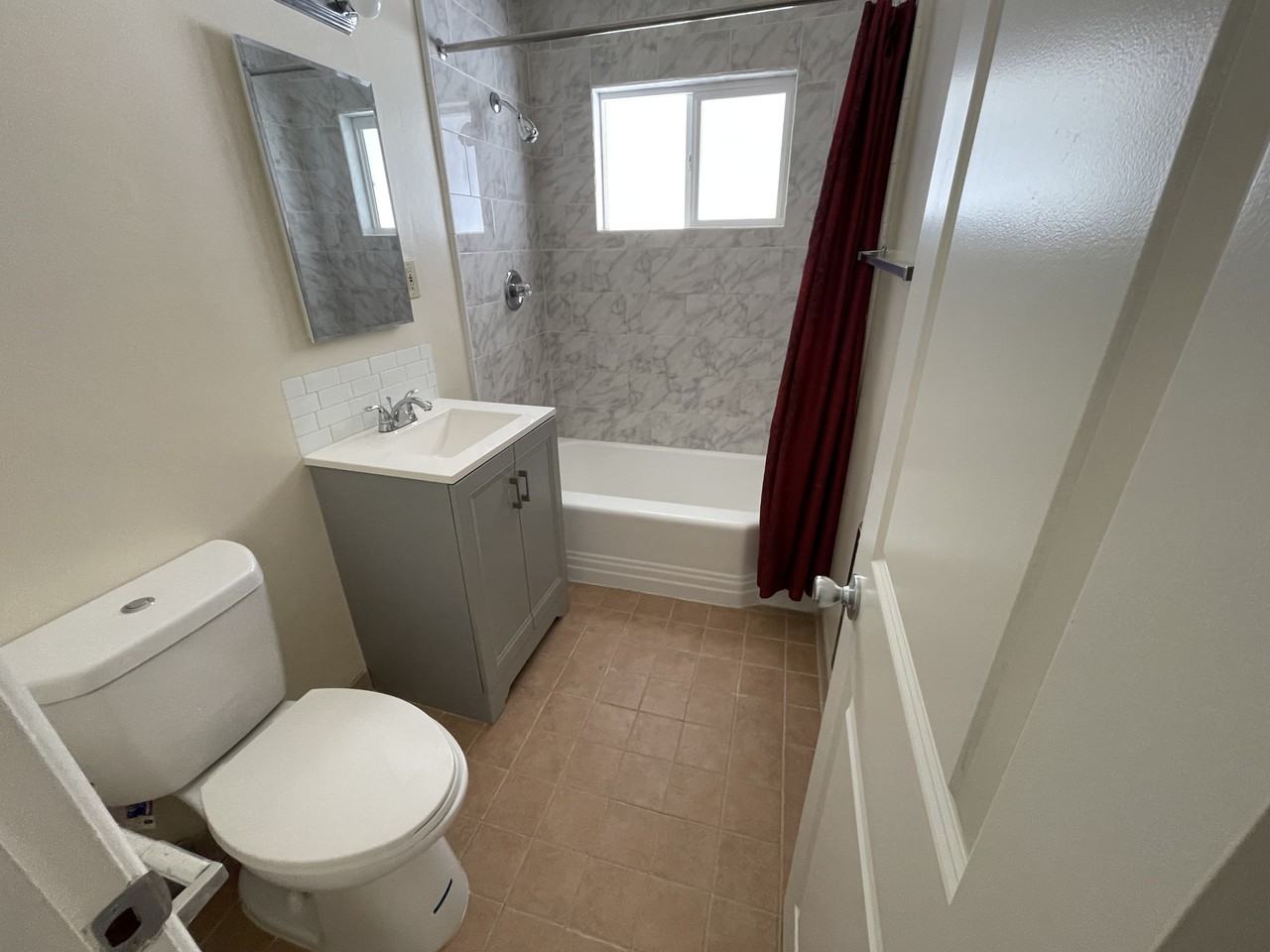1114 E Wilson Ave #11 - Photo 4 of 9