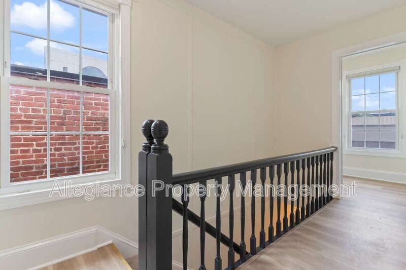 1506B Mount Vernon Ave - Photo 5 of 24