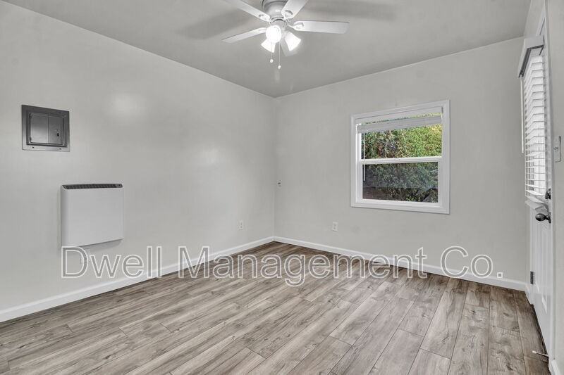 8075 Lemon Ave - Photo 6 of 17