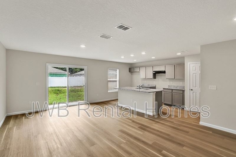 9218 8th Ave - Photo 5 of 21