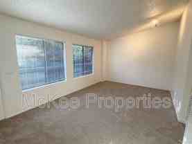 3028 Juniper St #4 - Photo 1 of 1
